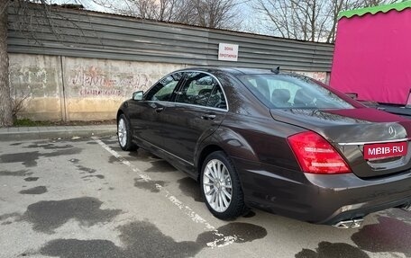 Mercedes-Benz S-Класс, 2012 год, 2 200 000 рублей, 26 фотография