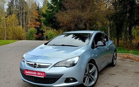 Opel Astra J, 2014 год, 1 570 000 рублей, 2 фотография