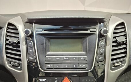 Hyundai i30 II рестайлинг, 2013 год, 860 000 рублей, 14 фотография