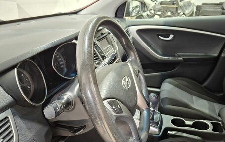 Hyundai i30 II рестайлинг, 2013 год, 860 000 рублей, 23 фотография