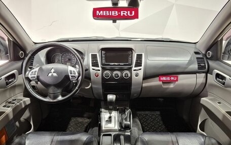 Mitsubishi Pajero Sport II рестайлинг, 2013 год, 1 690 000 рублей, 9 фотография