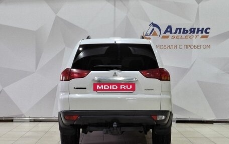 Mitsubishi Pajero Sport II рестайлинг, 2013 год, 1 690 000 рублей, 4 фотография