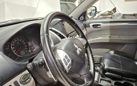 Mitsubishi Pajero Sport II рестайлинг, 2013 год, 1 690 000 рублей, 25 фотография