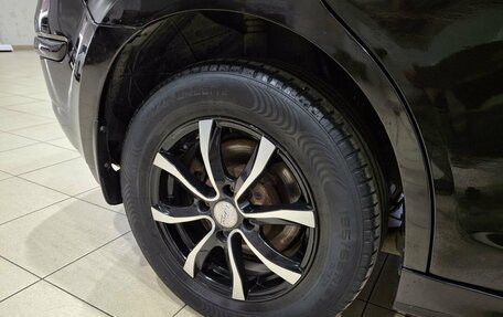 Nissan Tiida, 2011 год, 630 000 рублей, 21 фотография