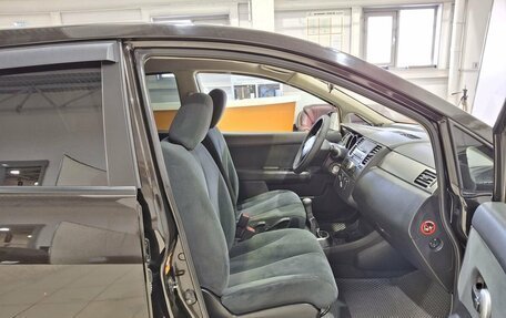 Nissan Tiida, 2011 год, 630 000 рублей, 30 фотография