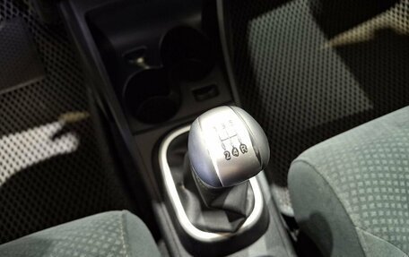 Nissan Tiida, 2011 год, 630 000 рублей, 32 фотография