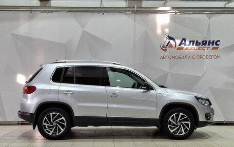 Volkswagen Tiguan I, 2013 год, 1 350 000 рублей, 2 фотография