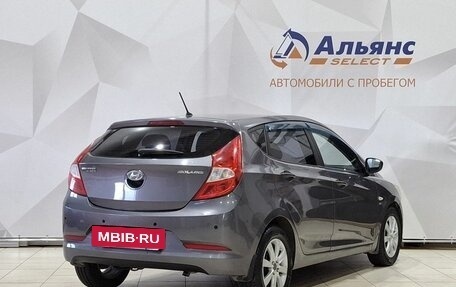 Hyundai Solaris II рестайлинг, 2015 год, 990 000 рублей, 3 фотография