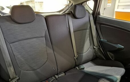 Hyundai Solaris II рестайлинг, 2015 год, 990 000 рублей, 35 фотография