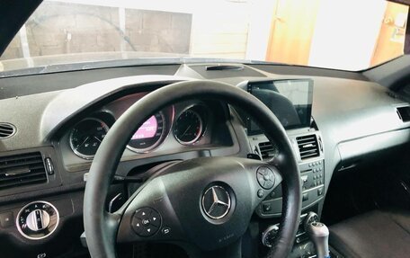 Mercedes-Benz C-Класс, 2010 год, 1 190 000 рублей, 5 фотография