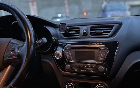 KIA Rio III рестайлинг, 2013 год, 990 000 рублей, 11 фотография