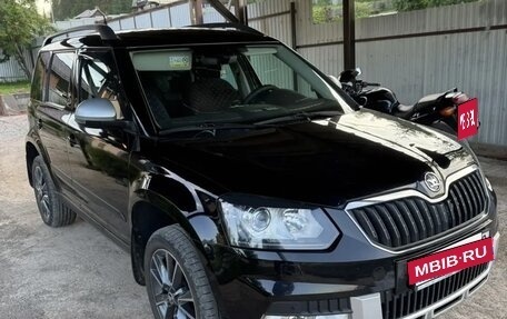 Skoda Yeti I рестайлинг, 2017 год, 1 700 000 рублей, 6 фотография