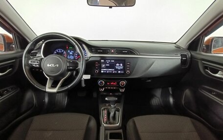 KIA Rio IV, 2021 год, 1 620 000 рублей, 9 фотография