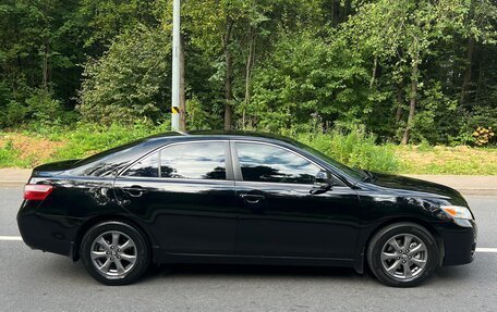 Toyota Camry, 2009 год, 970 000 рублей, 4 фотография