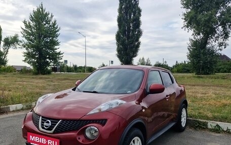 Nissan Juke II, 2011 год, 825 000 рублей, 3 фотография