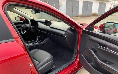 Mazda 3, 2020 год, 2 100 000 рублей, 11 фотография