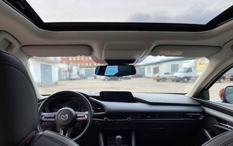 Mazda 3, 2020 год, 2 100 000 рублей, 7 фотография