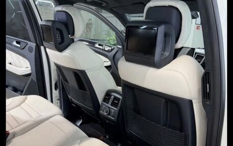 Mercedes-Benz GL-Класс AMG, 2013 год, 3 500 000 рублей, 13 фотография
