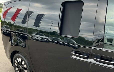 Hyundai Staria, 2024 год, 7 890 000 рублей, 6 фотография