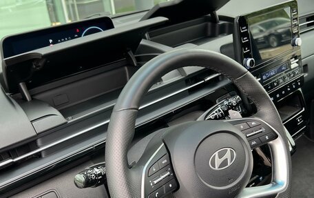 Hyundai Staria, 2024 год, 7 890 000 рублей, 15 фотография