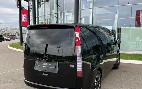Hyundai Staria, 2024 год, 7 890 000 рублей, 8 фотография
