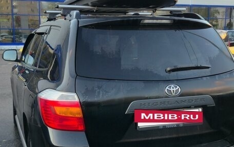 Toyota Highlander III, 2010 год, 1 550 000 рублей, 13 фотография
