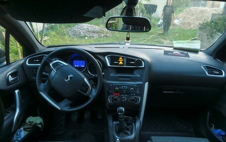 Citroen DS4, 2013 год, 850 000 рублей, 2 фотография