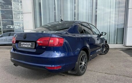 Volkswagen Jetta VI, 2013 год, 610 000 рублей, 3 фотография