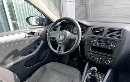 Volkswagen Jetta VI, 2013 год, 610 000 рублей, 7 фотография