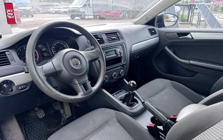Volkswagen Jetta VI, 2013 год, 610 000 рублей, 9 фотография