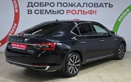 Skoda Superb III рестайлинг, 2023 год, 3 430 000 рублей, 4 фотография
