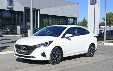 Hyundai Solaris II рестайлинг, 2021 год, 1 480 000 рублей, 5 фотография