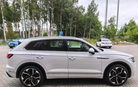 Volkswagen Touareg III, 2019 год, 4 450 000 рублей, 4 фотография