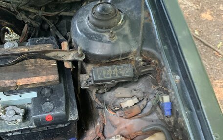 Mazda 323, 1987 год, 100 000 рублей, 2 фотография