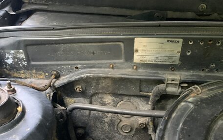 Mazda 323, 1987 год, 100 000 рублей, 4 фотография