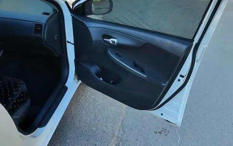 Toyota Corolla, 2012 год, 1 100 000 рублей, 11 фотография