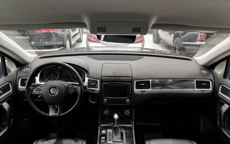 Volkswagen Touareg III, 2016 год, 2 750 000 рублей, 18 фотография