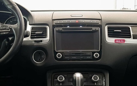 Volkswagen Touareg III, 2016 год, 2 750 000 рублей, 19 фотография