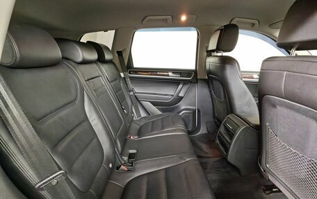Volkswagen Touareg III, 2012 год, 2 675 000 рублей, 15 фотография