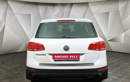 Volkswagen Touareg III, 2012 год, 2 675 000 рублей, 8 фотография