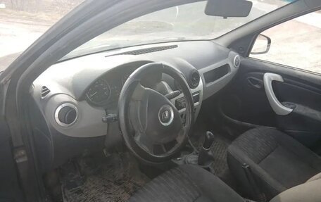 Renault Logan I, 2010 год, 300 000 рублей, 1 фотография