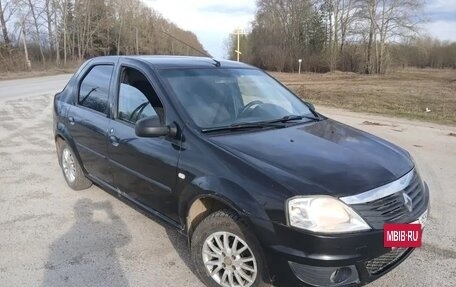 Renault Logan I, 2010 год, 300 000 рублей, 3 фотография