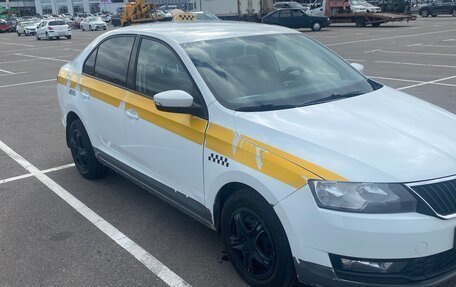 Skoda Rapid I, 2017 год, 575 000 рублей, 2 фотография
