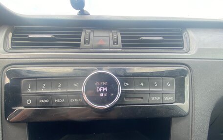 Skoda Rapid I, 2017 год, 575 000 рублей, 8 фотография