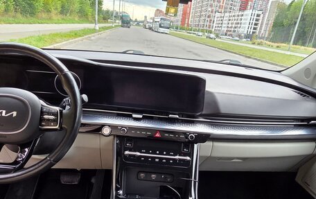 KIA Carnival, 2022 год, 4 600 000 рублей, 19 фотография