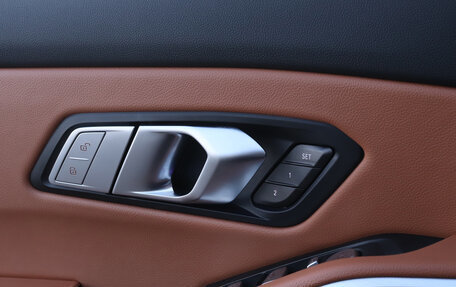 BMW 3 серия, 2022 год, 4 500 000 рублей, 16 фотография