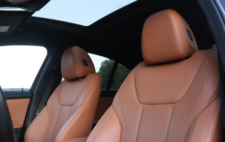 BMW 3 серия, 2022 год, 4 500 000 рублей, 14 фотография