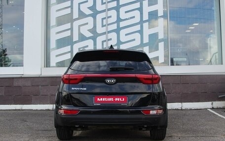 KIA Sportage IV рестайлинг, 2018 год, 1 949 000 рублей, 4 фотография