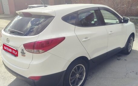 Hyundai ix35 I рестайлинг, 2015 год, 1 460 000 рублей, 3 фотография