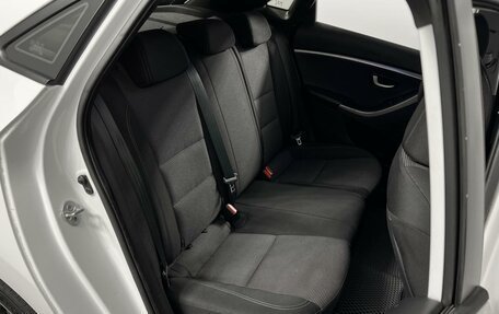 Hyundai i30 II рестайлинг, 2012 год, 749 900 рублей, 3 фотография